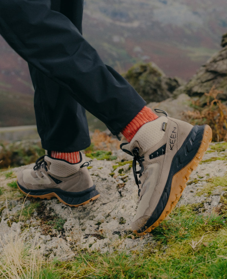 Keen Men's Hightrail Waterproof Hiking Boot Canteen/Oak Buff