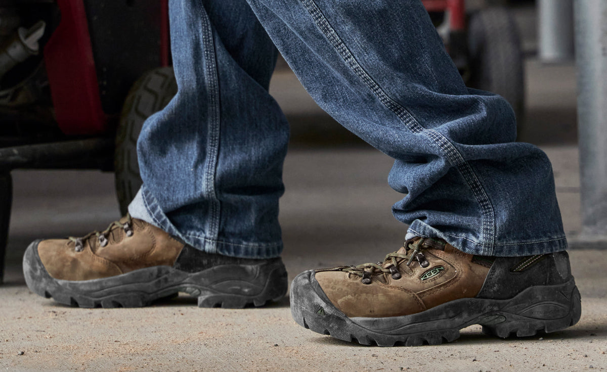 Keen Men's Pittsburgh Energy 6" Waterproof Boot (Soft Toe) Cascade Brown/Greener Pastures