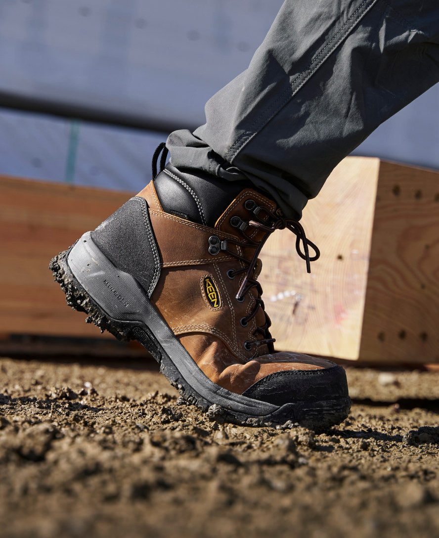 Keen Men's Evanston 6" Insulated Waterproof Boot (Carbon Toe) Bison/Black