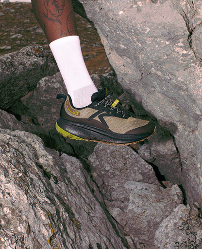 Keen Men's Roam Trail Running Shoe Black/Black